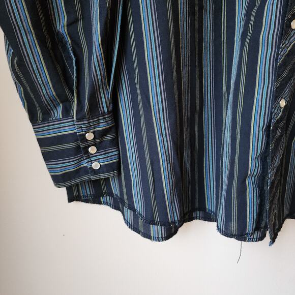 Vintage Wrangler Long Sleeve Shirt Mens Sixe 3X Button Up Pearl Snap Black Blue - Picture 4 of 9